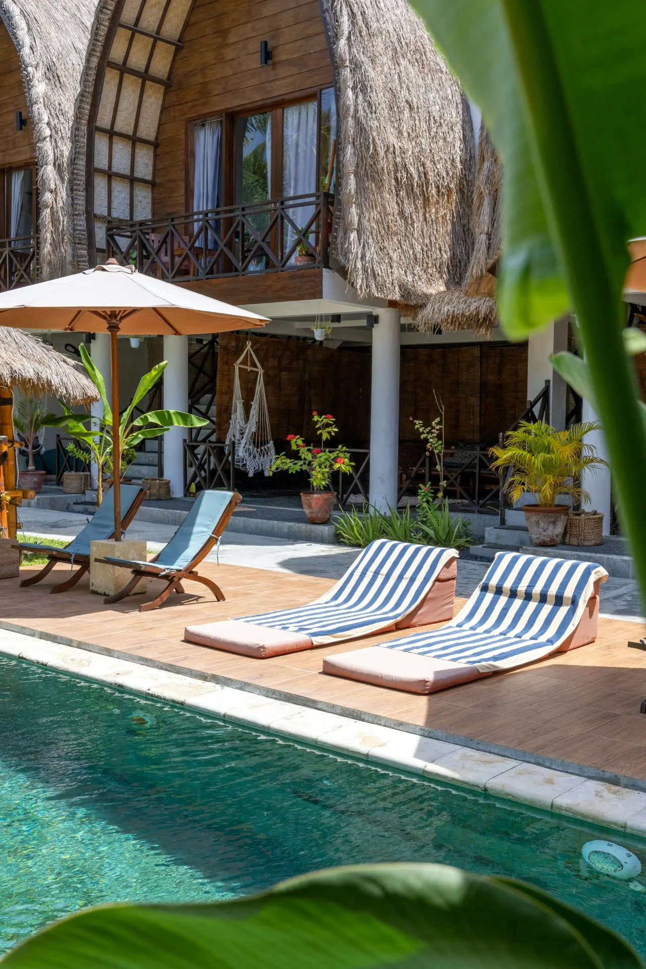 Resort travel perks